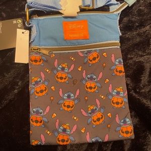 NWT Pumpkin Stitch Passport Crossbody Loungefly